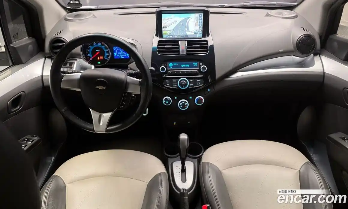 Chevrolet Spark 2014 1.0 Автомат в Москве № 41153, фото 4