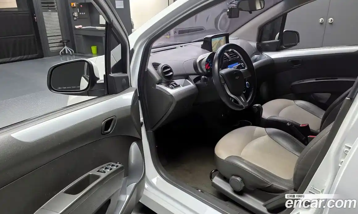 Chevrolet Spark 2014 1.0 Автомат в Москве № 41153, фото 7