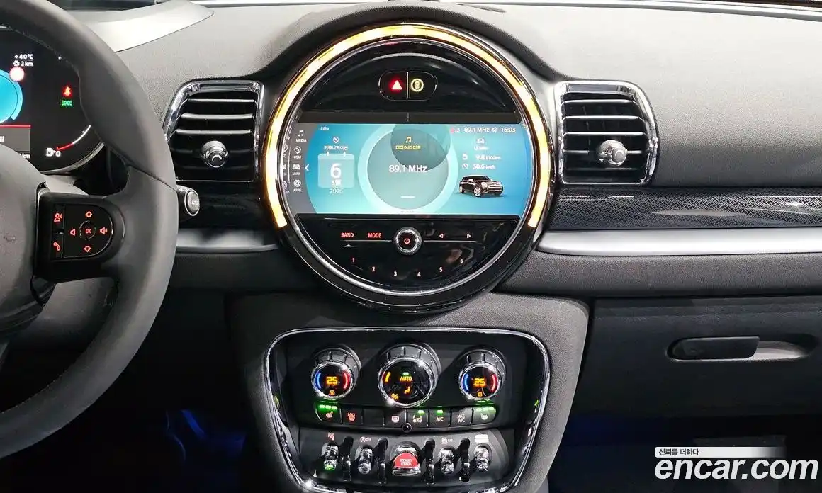 Mini Clubman 2023 2.0 Автомат в Москве № 416802, фото 18