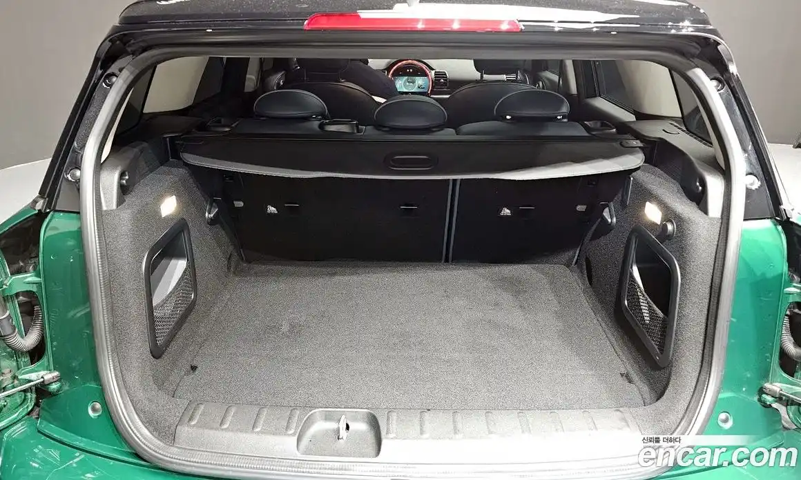 Mini Clubman 2023 2.0 Автомат в Москве № 416802, фото 19