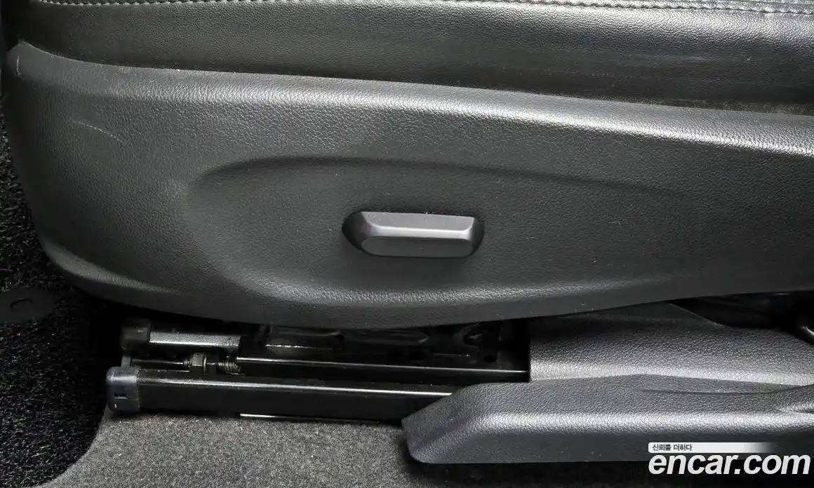 Chevrolet Orlando 2015 2.0 Автомат в Москве № 41695, фото 17