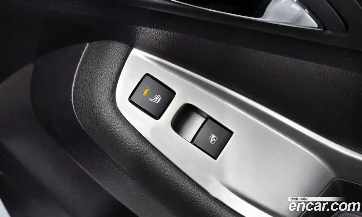 Chevrolet Orlando 2015 2.0 Автомат в Москве № 41695, фото 19