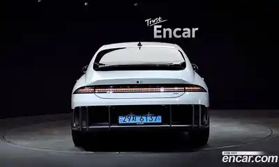 Hyundai Ioniq 6 2023 0.1 Автомат в Москве № 438, миниатюра 4