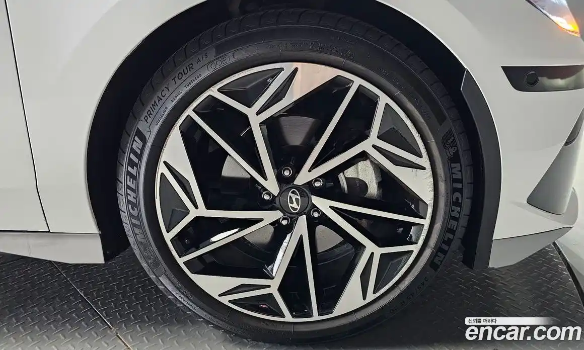 Hyundai Ioniq 6 2023 0.1 Автомат в Москве № 438, фото 5