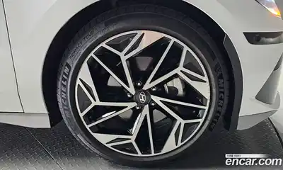 Hyundai Ioniq 6 2023 0.1 Автомат в Москве № 438, миниатюра 5