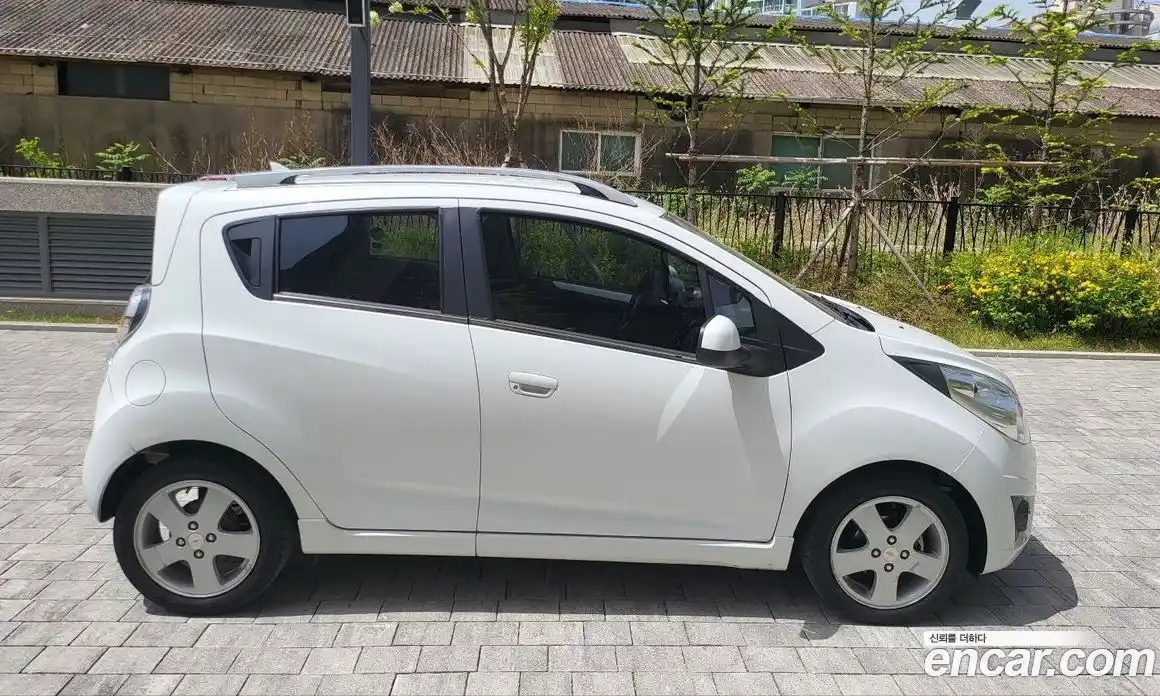 Chevrolet Spark 2012 1.0 Автомат в Москве № 4746, фото 15