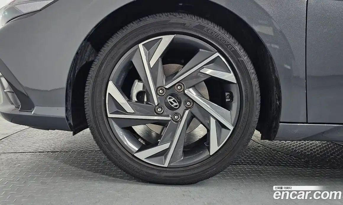 Hyundai Avante 2025 1.6 Автомат в Москве № 48068, фото 5