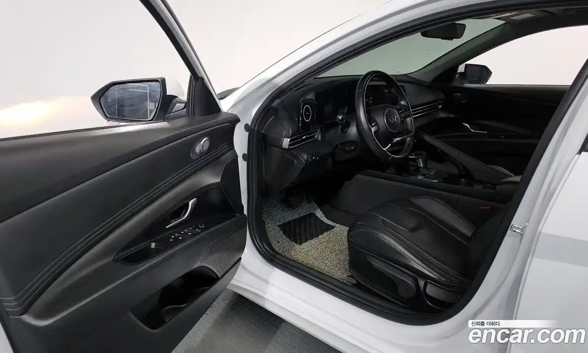 Hyundai Avante 2021 1.6 Автомат в Москве № 48579, фото 11