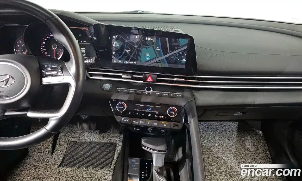 Hyundai Avante 2021 1.6 Автомат в Москве № 48579, фото 12