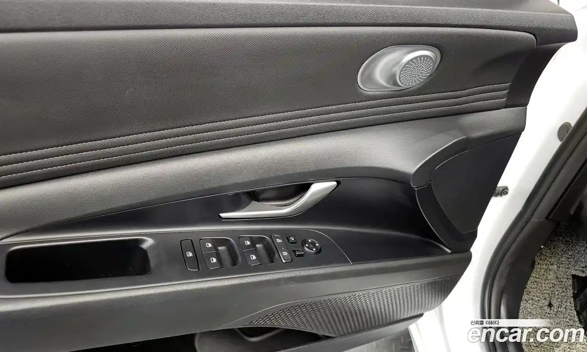 Hyundai Avante 2021 1.6 Автомат в Москве № 48579, фото 5