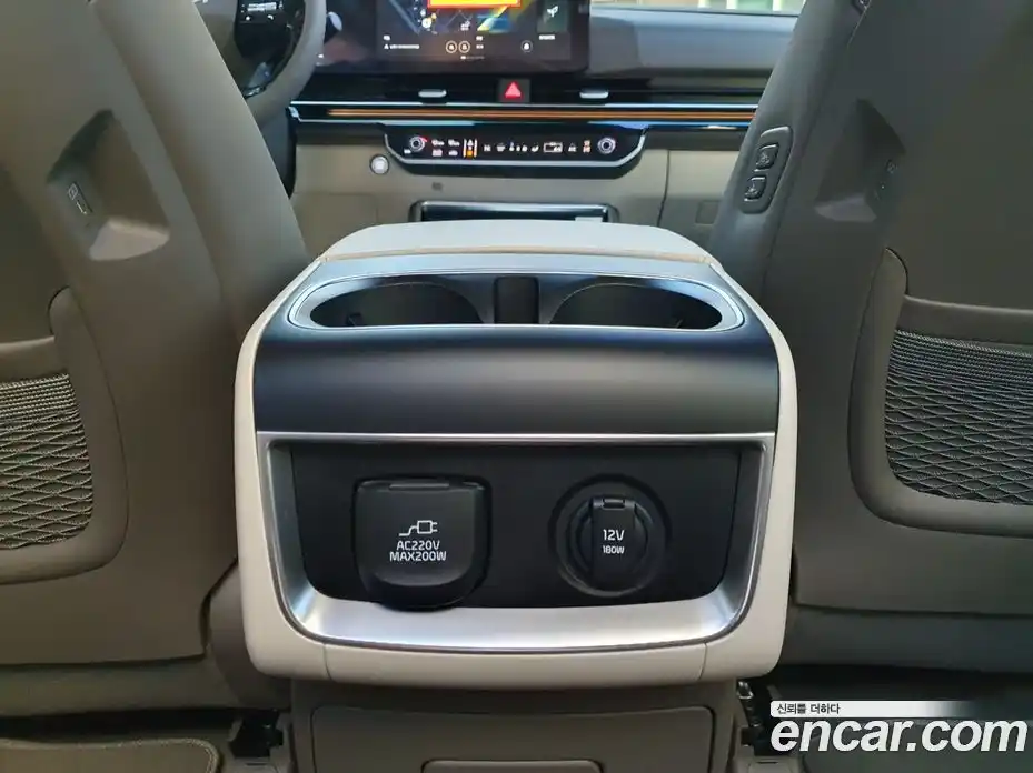 Kia Canival 2026 1.6 Автомат в Москве № 55863, фото 14