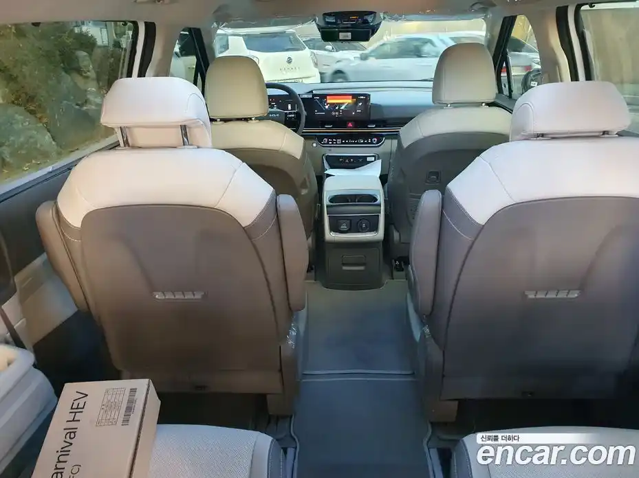 Kia Canival 2026 1.6 Автомат в Москве № 55863, фото 18