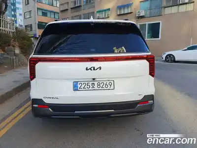 Kia Canival 2026 1.6 Автомат в Москве № 55863, миниатюра 4