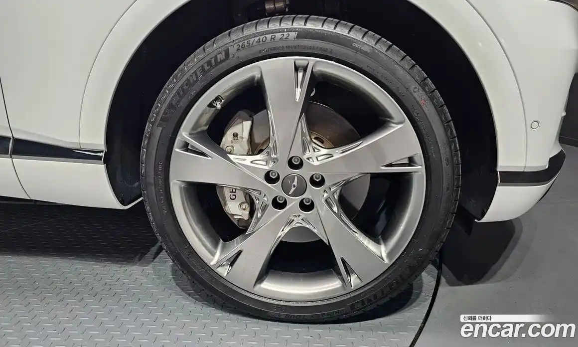 Genesis GV80 2023 2.5 Автомат в Москве № 58390, фото 5