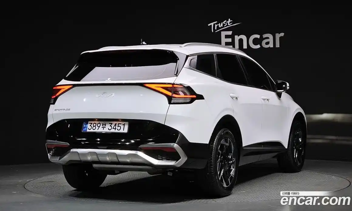 Kia Sportage 2023 1.6 Автомат в Москве № 60486, фото 5