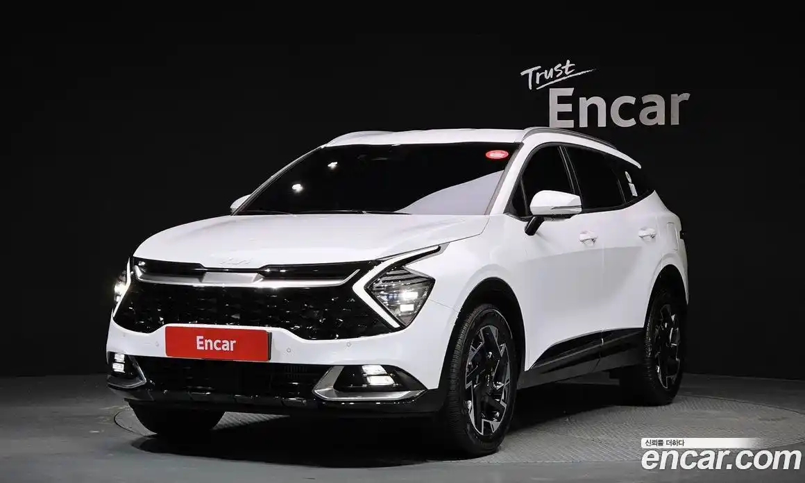 Kia Sportage 2023 1.6 Автомат в Москве № 60486, фото 9