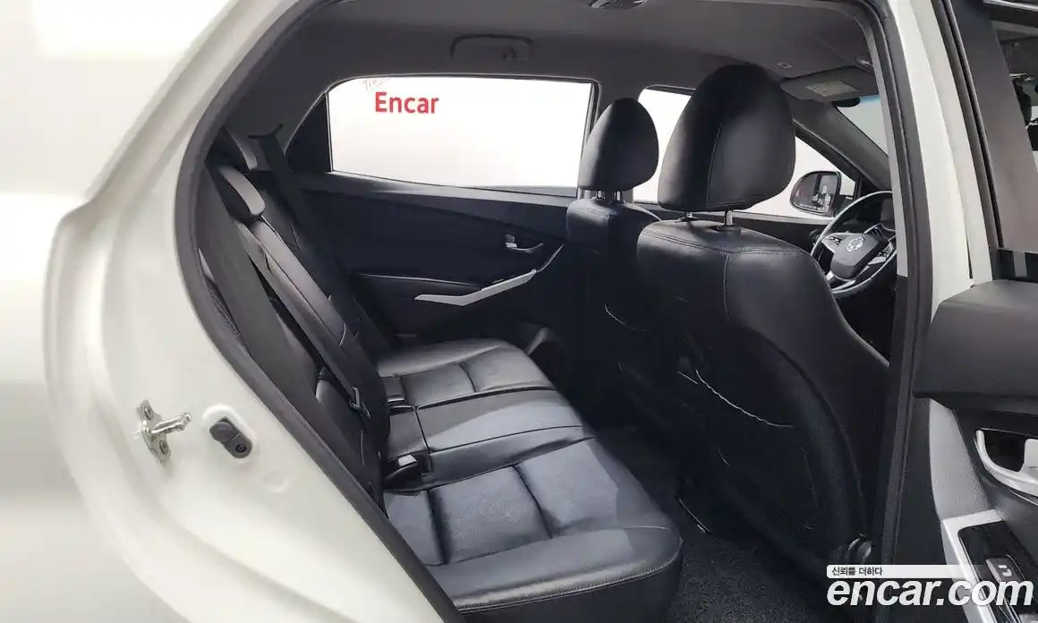 SsangYong Korando 2017 2.2 Автомат в Москве № 60681, фото 15