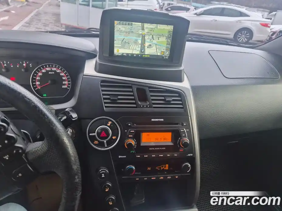 SsangYong Korando 2012 2.0 Автомат в Москве № 66527, фото 11