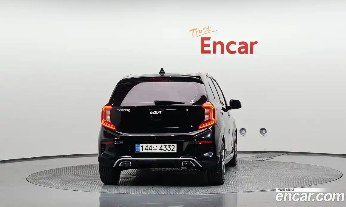 Kia Morning 2022 1.0 Автомат в Москве № 73204, фото 14