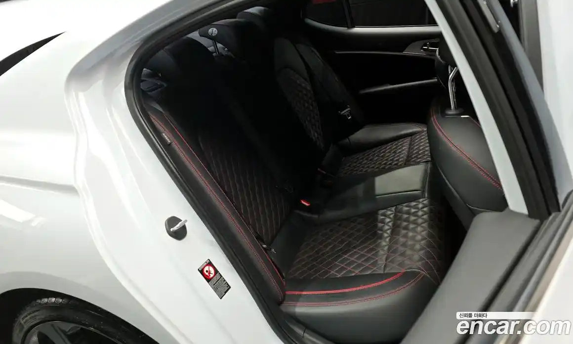 Genesis G70 2019 3.3 Автомат в Москве № 84558, фото 12