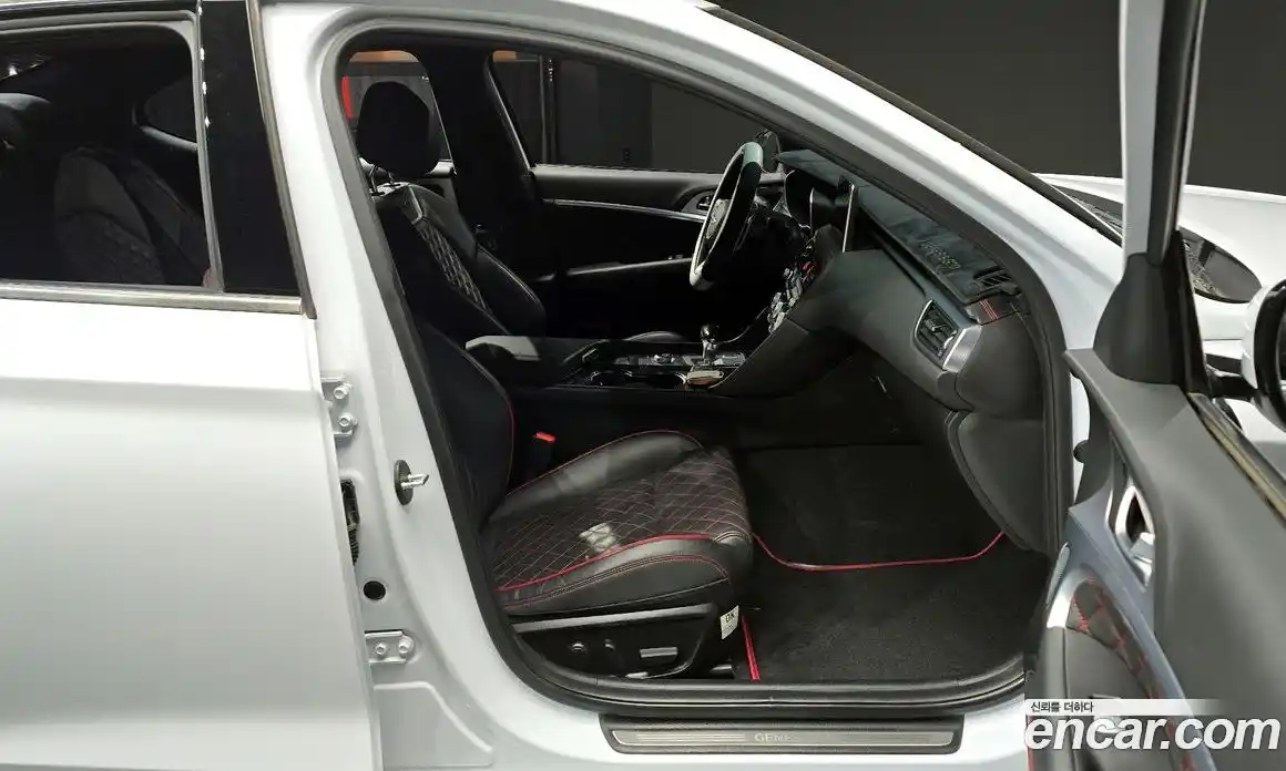 Genesis G70 2019 3.3 Автомат в Москве № 84558, фото 20