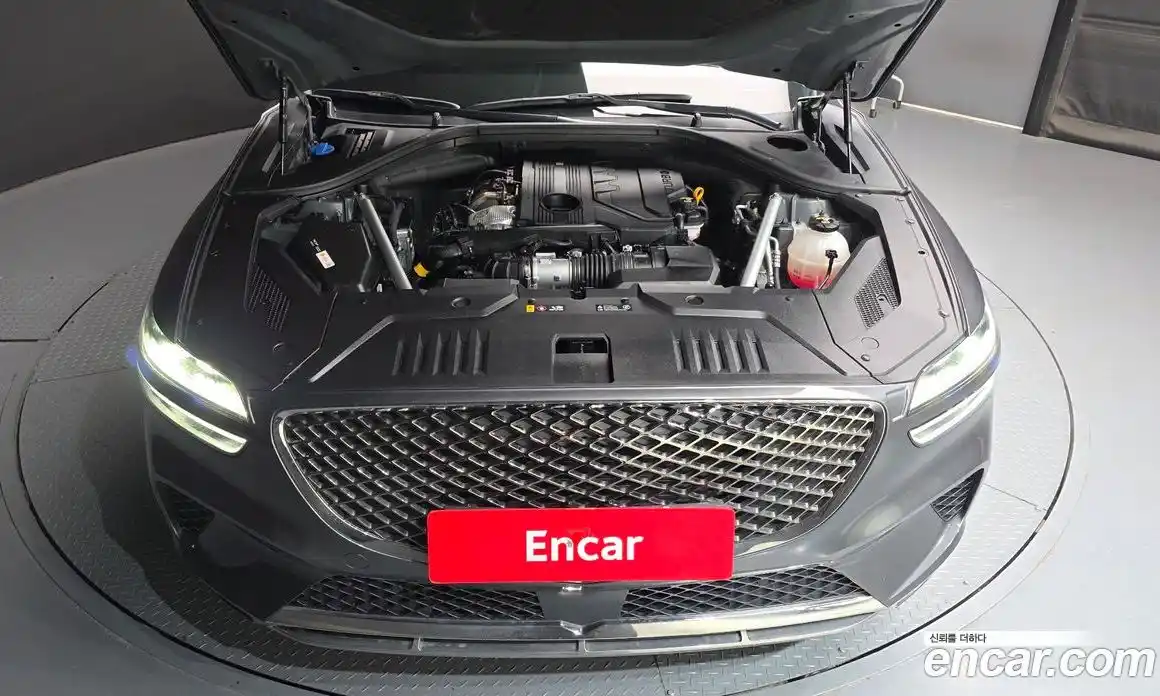 Genesis GV70 2022 2.2 Автомат в Москве № 84737, фото 1