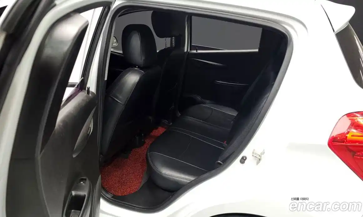 Chevrolet Spark 2017 1.0 Автомат в Москве № 95537, фото 14