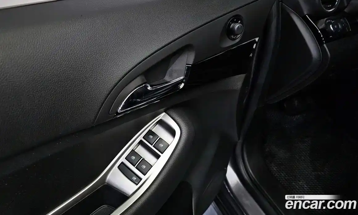 Chevrolet Orlando 2012 2.0 Автомат в Москве № 100059, фото 13