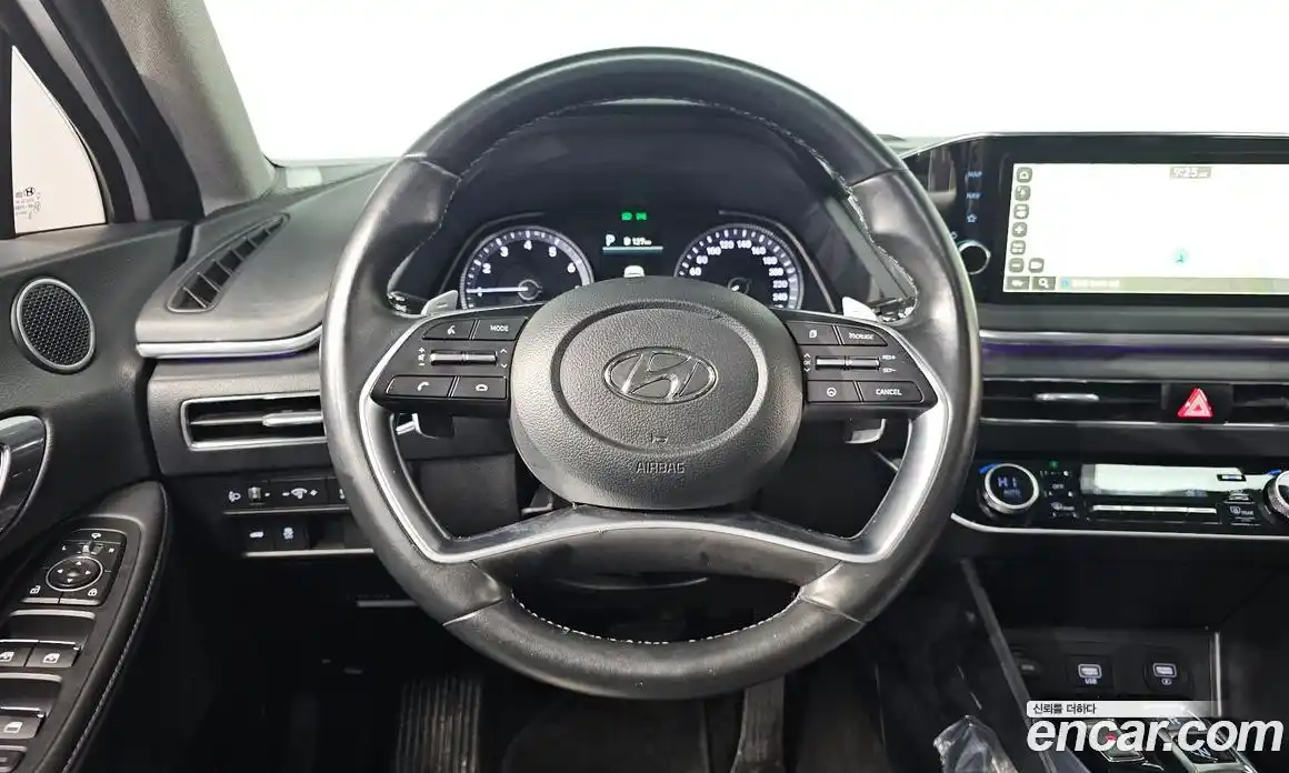 Hyundai Sonata 2022 2.0 Автомат в Москве № 10056, фото 13