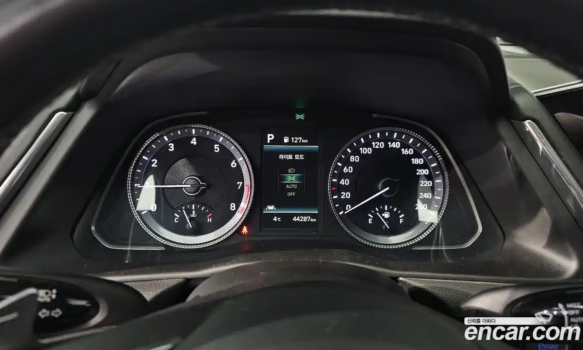 Hyundai Sonata 2022 2.0 Автомат в Москве № 10056, фото 8