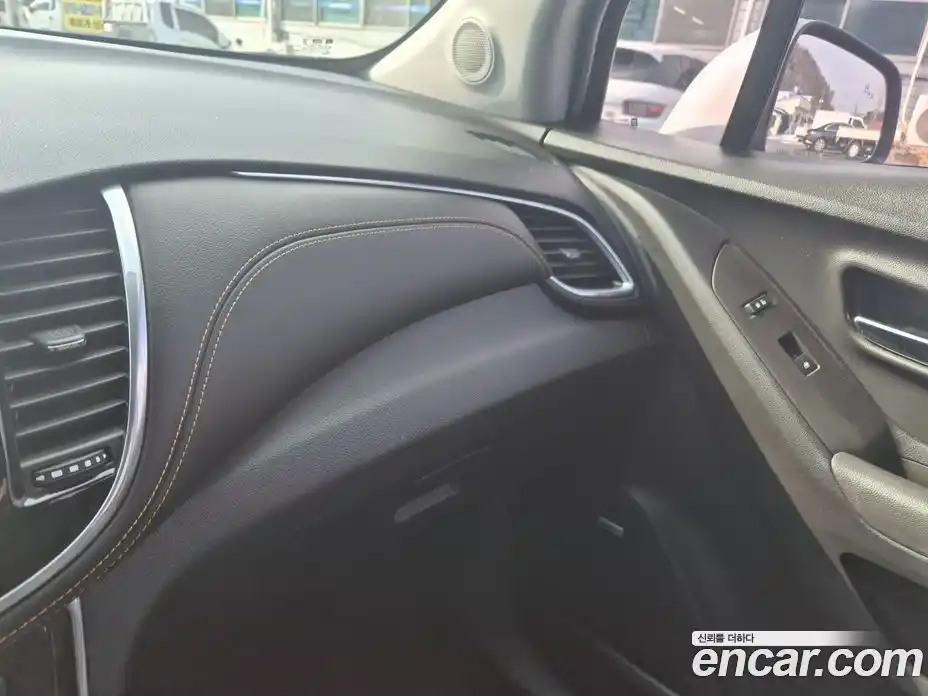 Chevrolet Trax 2018 1.4 Автомат в Москве № 104689, фото 13