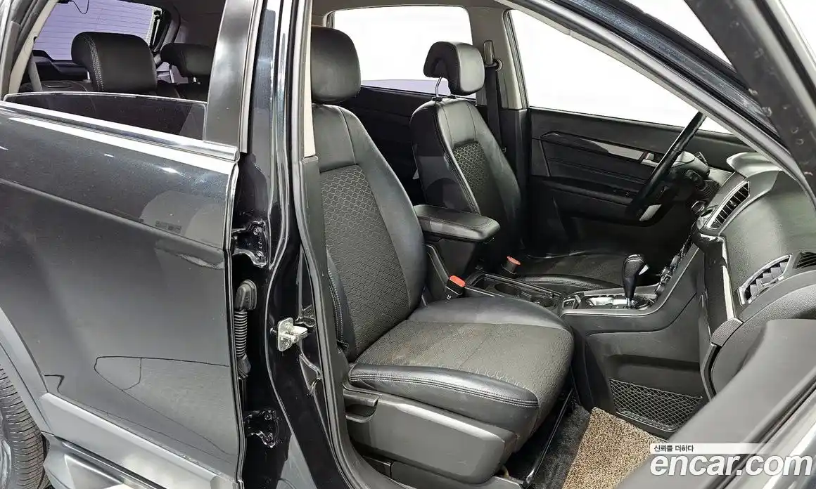 Chevrolet Captiva 2013 2.0 Автомат в Москве № 104698, фото 10