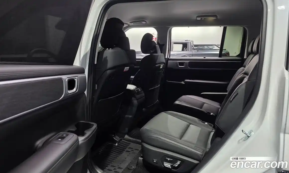 Hyundai Santa Fe 2024 2.5 Автомат в Москве № 107657, фото 11