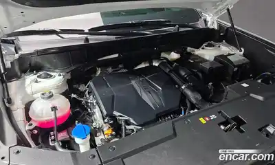 Hyundai Santa Fe 2024 2.5 Автомат в Москве № 107657, миниатюра 3