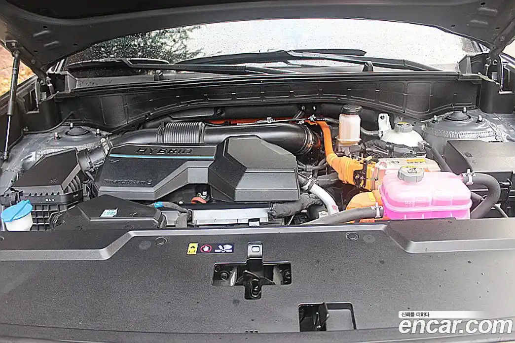 Hyundai Santa Fe 2024 1.6 Автомат в Москве № 108670, фото 6