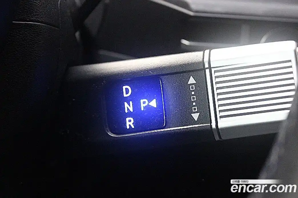 Hyundai Santa Fe 2024 1.6 Автомат в Москве № 108670, фото 9