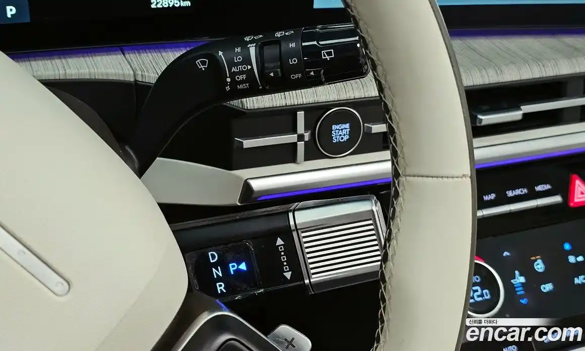 Hyundai Santa Fe 2024 2.5 Автомат в Москве № 108847, фото 9