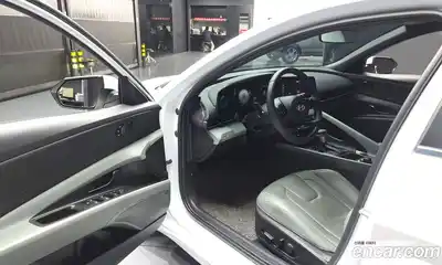 Hyundai Avante 2024 1.6 Автомат в Москве № 109989, миниатюра 11