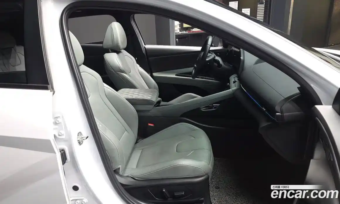 Hyundai Avante 2024 1.6 Автомат в Москве № 109989, фото 19