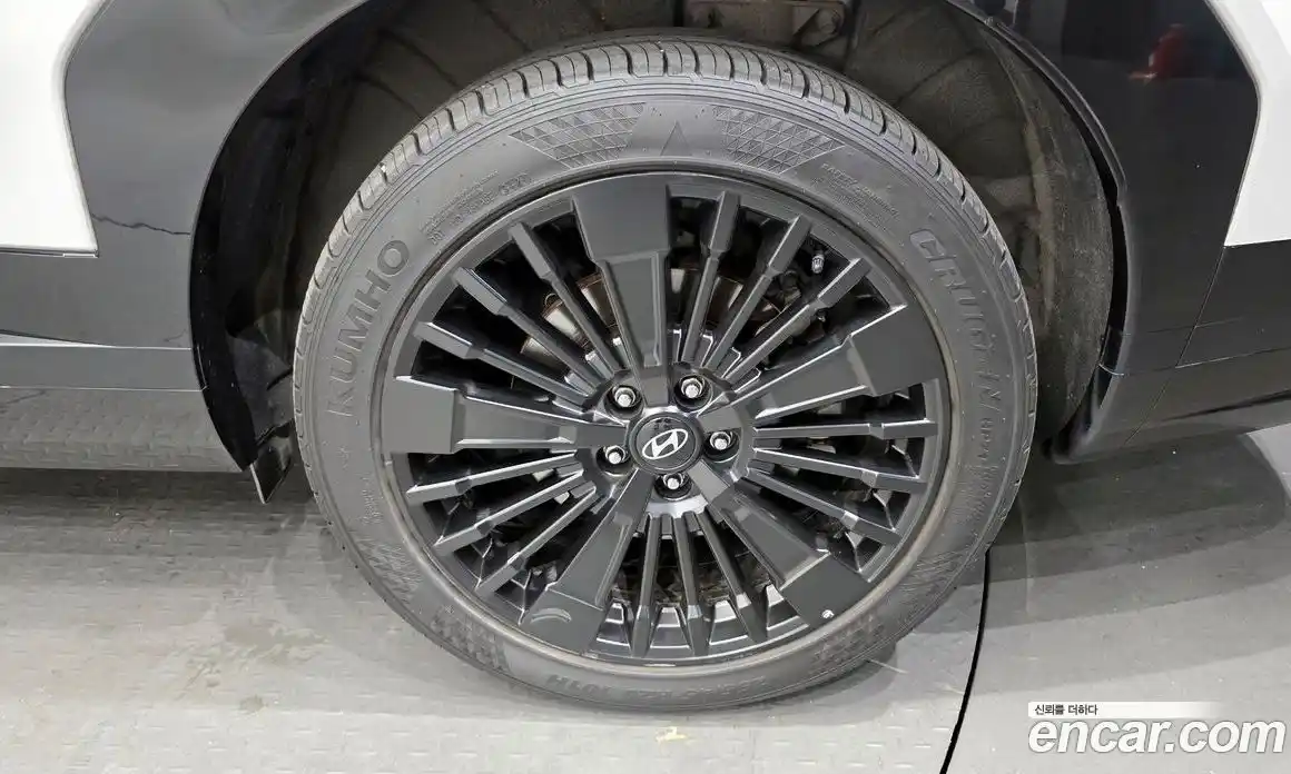 Hyundai Santa Fe 2024 1.6 Автомат в Москве № 110058, фото 19