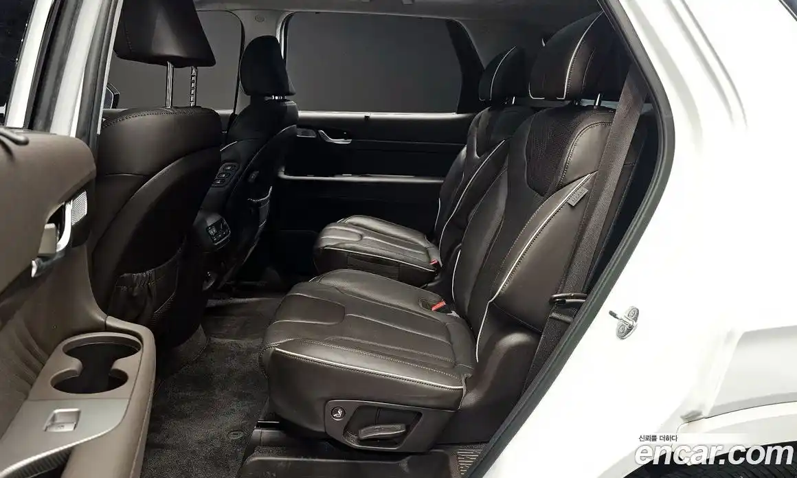 Hyundai Palisade 2023 3.8 Автомат в Москве № 110982, фото 18