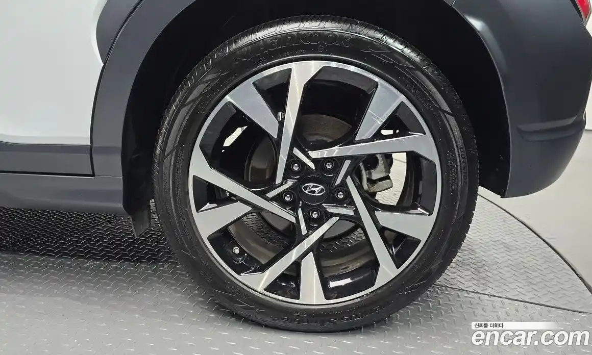 Hyundai Kona 2021 1.6 Автомат в Москве № 111144, фото 15