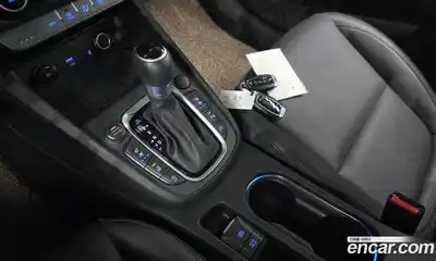 Hyundai Kona 2021 1.6 Автомат в Москве № 111144, миниатюра 8