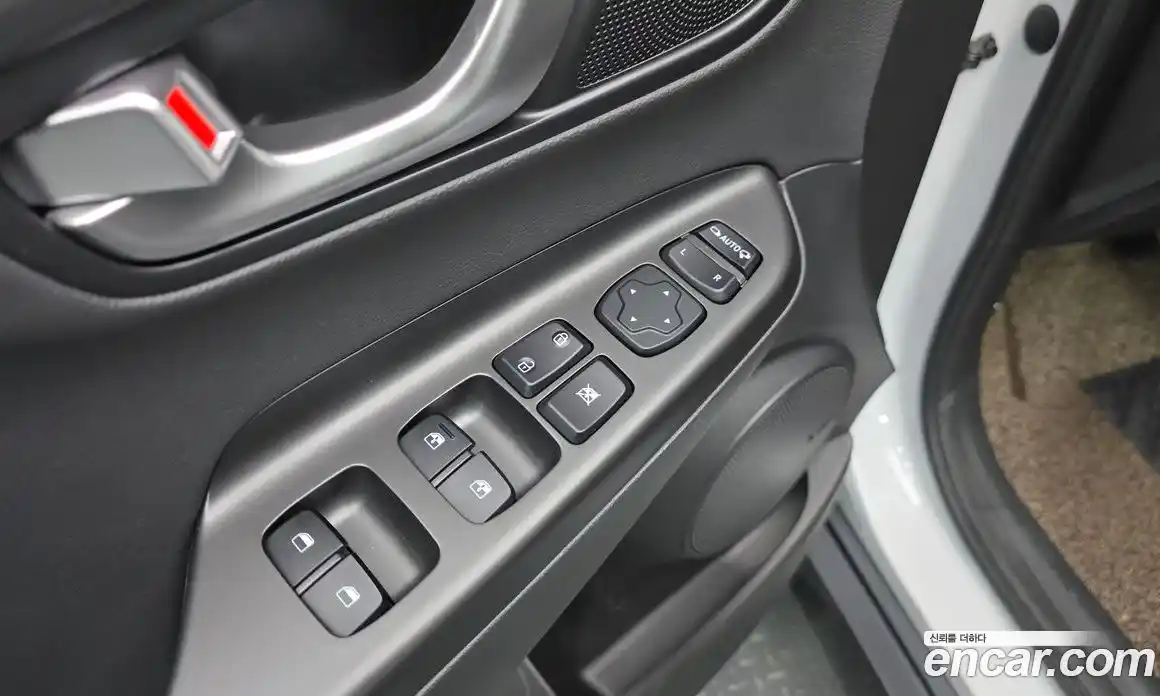 Hyundai Kona 2021 1.6 Автомат в Москве № 111144, фото 9