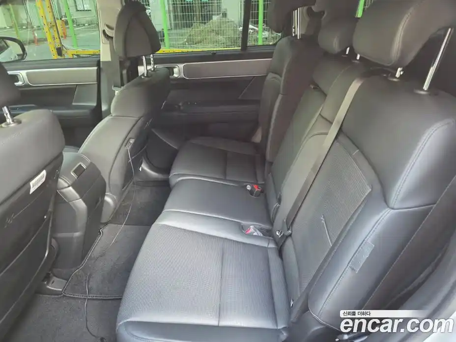 Hyundai Santa Fe 2024 2.5 Автомат в Москве № 111912, фото 15