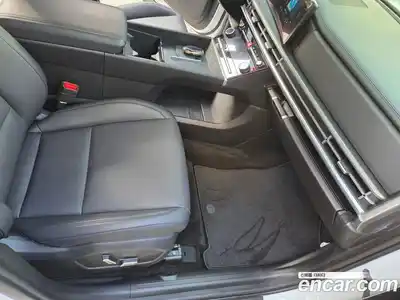 Hyundai Santa Fe 2024 2.5 Автомат в Москве № 111912, миниатюра 9