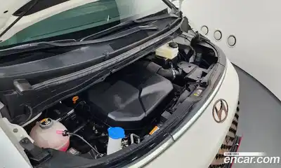 Hyundai Staria, 2022