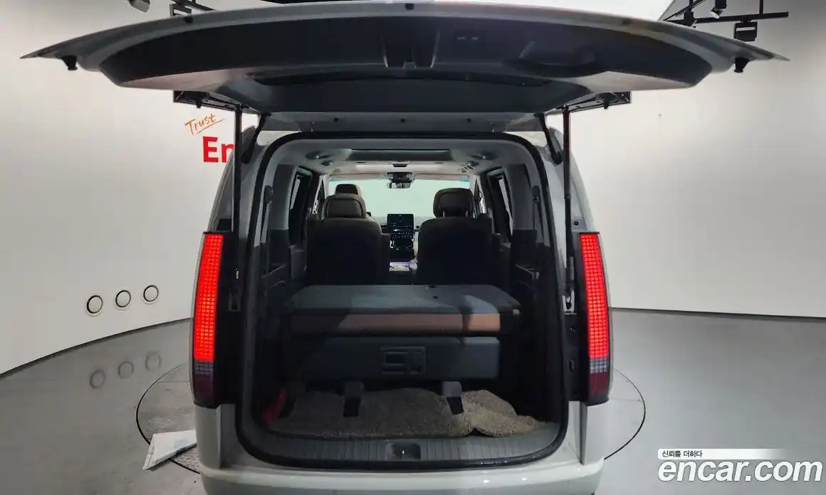 Hyundai Staria 2022 2.2 Автомат в Москве № 115265, фото 5