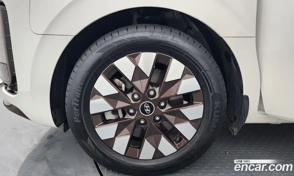 Hyundai Staria 2022 2.2 Автомат в Москве № 115265, фото 6