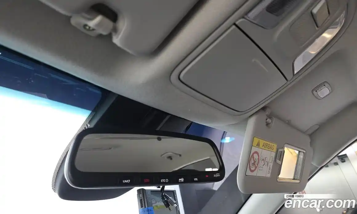 Kia Niro 2020 1.6 Автомат в Москве № 115538, фото 15